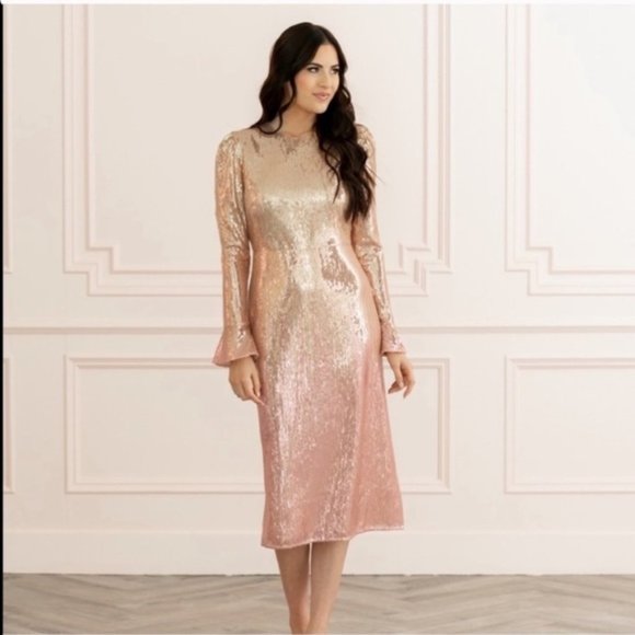 Rachel Parcell Dresses & Skirts - Rachel Parcell Rose Gold Sequin Long Sleeve Dress